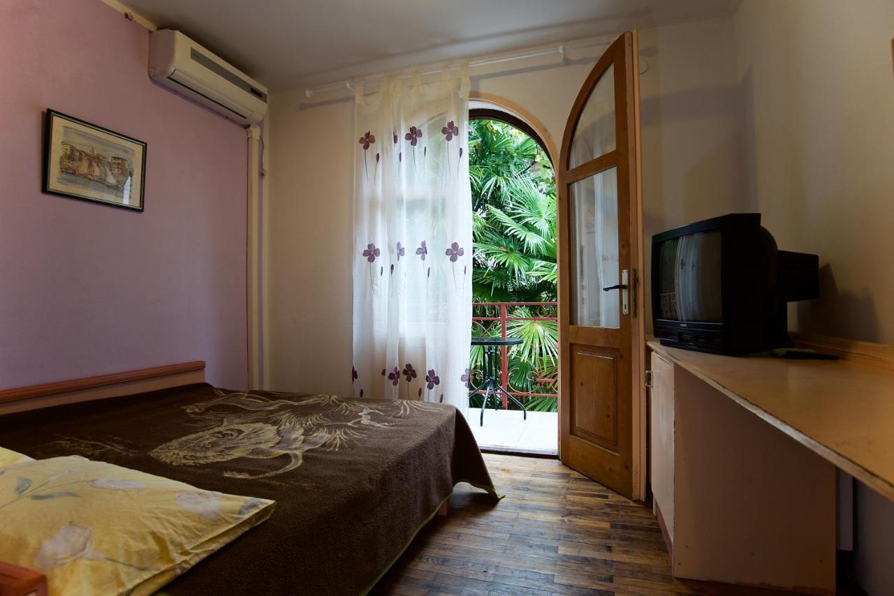 Romantic Room With Balcony Lovran Εξωτερικό φωτογραφία
